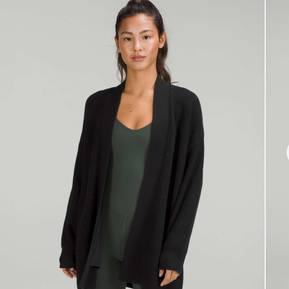 Lululemon Merino Wool-Blend Ribbed Long Wrap Sweater in black size 2
